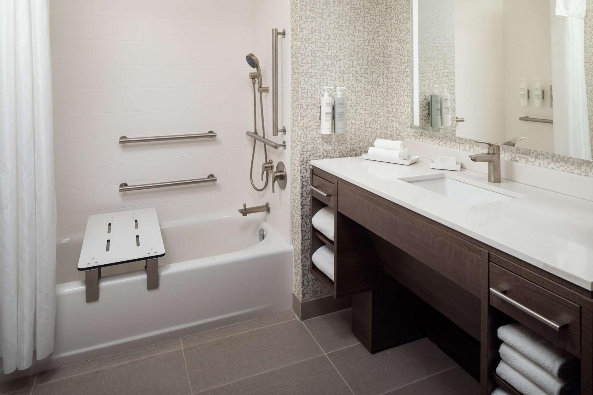 Home2 Suites By Hilton Wilmington Medical Park Downtown Buitenkant foto